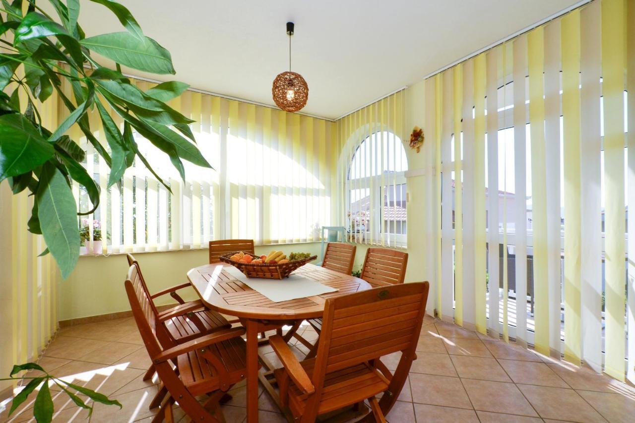 Apartment Una Seget Vranjica Luaran gambar