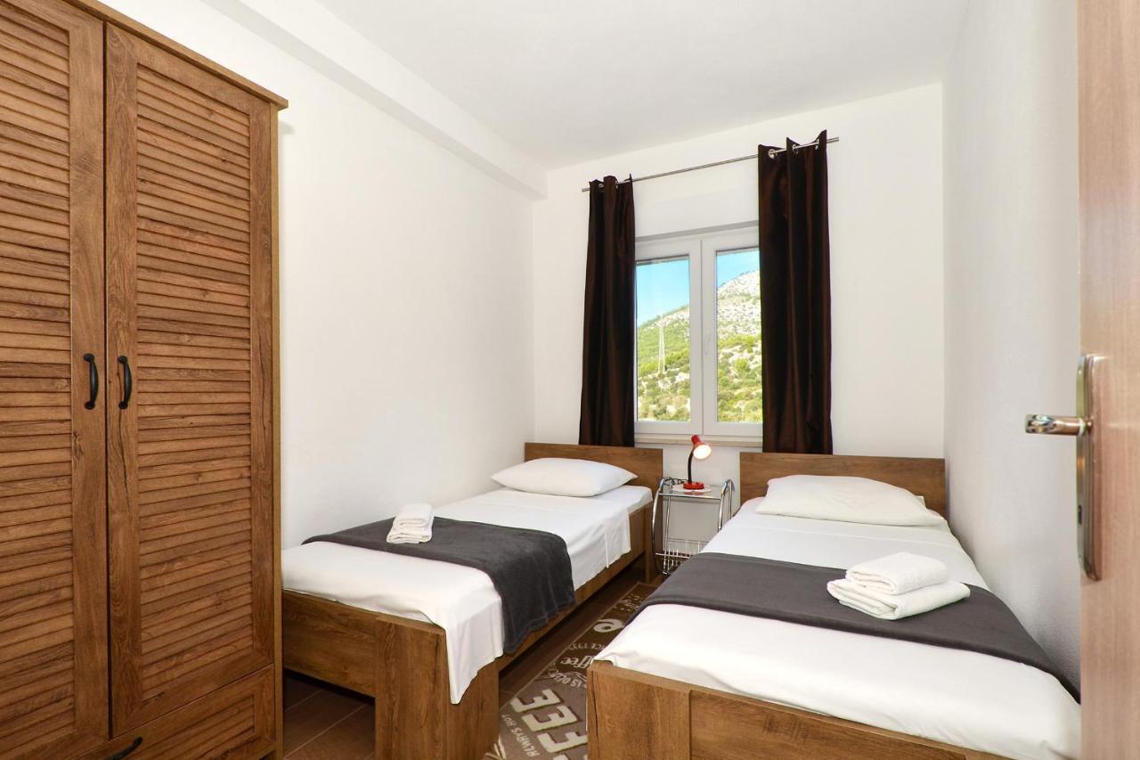 Apartment Una Seget Vranjica Luaran gambar