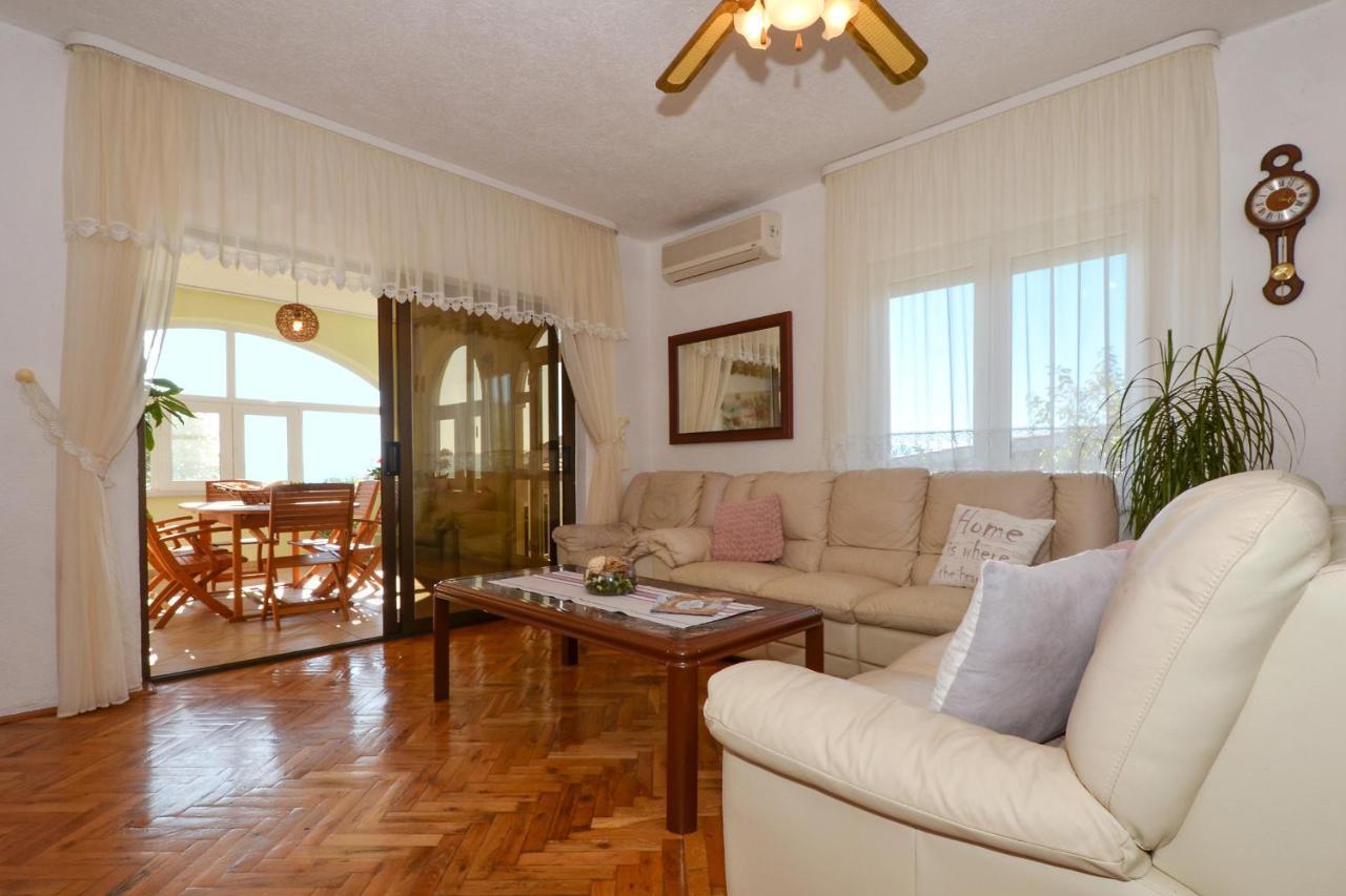 Apartment Una Seget Vranjica Luaran gambar