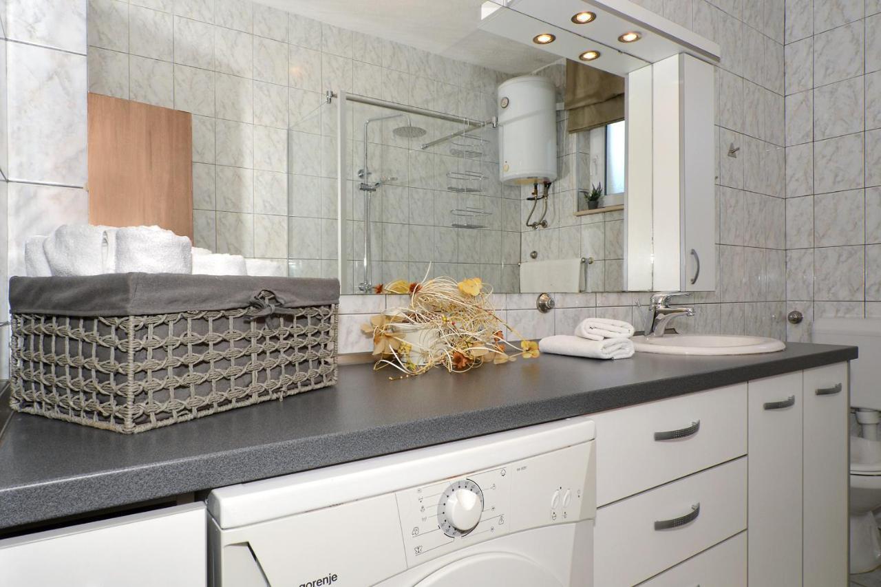 Apartment Una Seget Vranjica Luaran gambar